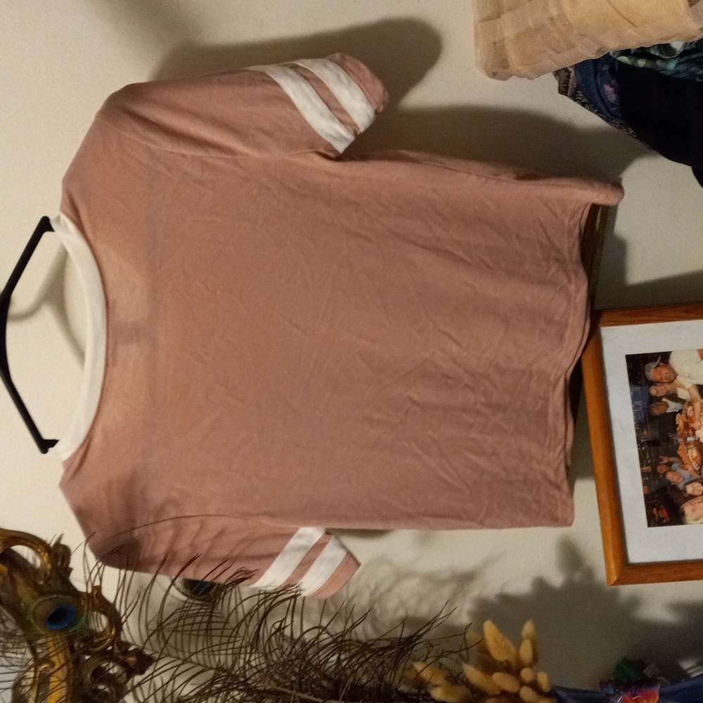Top , cropped - Picture 3 of 3